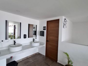 ESTUDIO EN VENTA EN EL CENTRO DE PLAYA DEL CARMEN A 5 CUADRAS DE LA 5TA AV