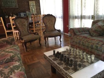 Casa en barrio residencial y sin ruido - Las Condes