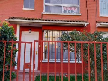 se vende casa en Lomas del Bosque, Sta julia Viña del Mar