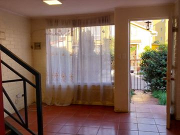 se vende casa en Lomas del Bosque, Sta julia Viña del Mar