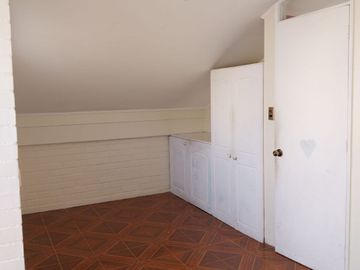 se vende casa en Lomas del Bosque, Sta julia Viña del Mar