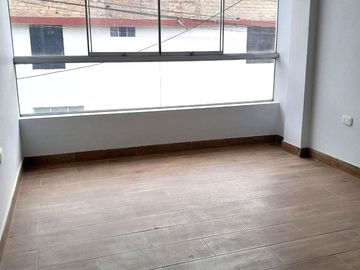 VENTA DE DEPARTAMENTO EN LARRY JHONSON CAJAMARCA 2DO PISO EXTERIOR