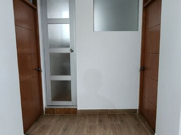 VENTA DE DEPARTAMENTO EN LARRY JHONSON EN CAJAMARCA 2DO PISO INTERIOR