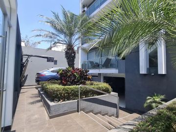 Venta De Hermoso Pent House En Chacarilla - Surco