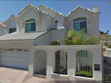 Casa en venta Fracc. Hacienda Agua Caliente, Tijuana, Baja California, Mexico.