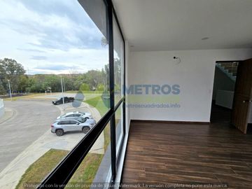 CASA en VENTA en FRACC. PASEO del PARQUE en TRES MARIAS