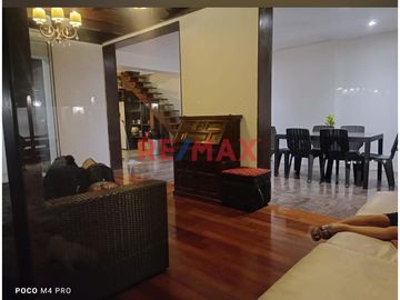 Vendo Hermosa Casa De Campo En Cerro Blanco - Laredo 2000 M2