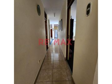 Venta De Amplio Departamento En Urb. Santa Teresa De Ávila – 133M² | $63,000