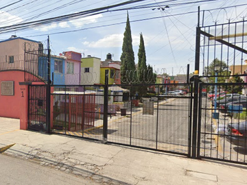 CASA EN VENTA DE RECUPERACION BANCARIA, VILLAS OLIVO, PROLONGACION MORELOS, CUAUTITLAN.