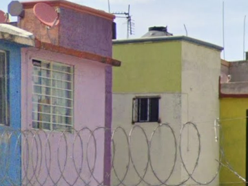 CASA EN VENTA DE RECUPERACION BANCARIA, VILLAS OLIVO, PROLONGACION MORELOS, CUAUTITLAN.