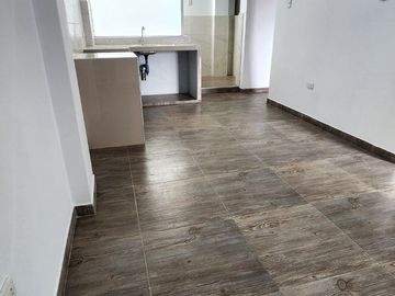 VENTA DE DEPARTAMENTO EN CAJAMARCA LARRY JHONSON 3ER PISO EXTERIOR