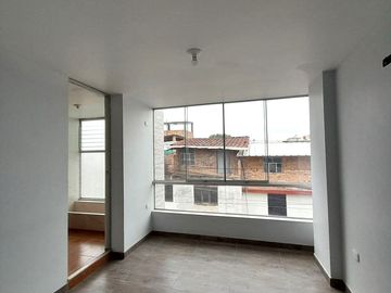 VENTA DE DEPARTAMENTO EN CAJAMARCA LARRY JHONSON 3ER PISO EXTERIOR