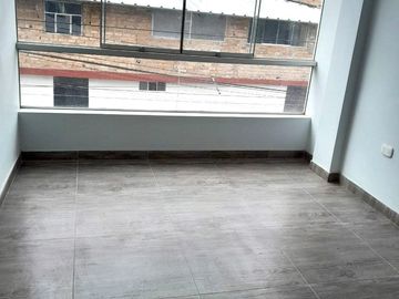 VENTA DE DEPARTAMENTO EN CAJAMARCA LARRY JHONSON 3ER PISO EXTERIOR