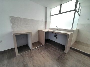 VENTA DE DEPARTAMENTO EN CAJAMARCA LARRY JHONSON 3ER PISO EXTERIOR