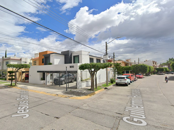 CASA EN VENTA, !! PROPIEDAD EN REMATE, YA ADJUDICADA ¡¡¡ -Jesús Sánchez Carrillo 1810, Paseos del Sol, 45079 Zapopan, Jal.