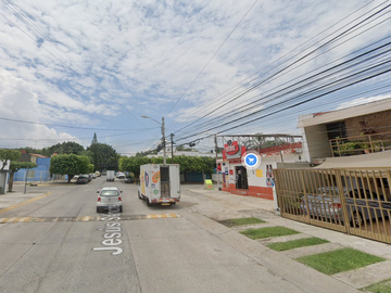 CASA EN VENTA, !! PROPIEDAD EN REMATE, YA ADJUDICADA ¡¡¡ -Jesús Sánchez Carrillo 1810, Paseos del Sol, 45079 Zapopan, Jal.