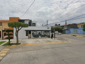 CASA EN VENTA, !! PROPIEDAD EN REMATE, YA ADJUDICADA ¡¡¡ -Jesús Sánchez Carrillo 1810, Paseos del Sol, 45079 Zapopan, Jal.