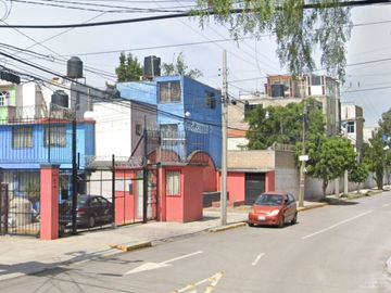 Casa en Remate Bancario, ADJUDICADA!!! CALLE PROL. MORELOS, VILLAS DEL OLIVO, CUAUTITLÁN, EDO. DE MEXICO.