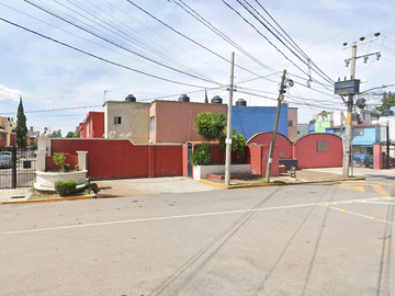 CASA DE REMATE EN PROLONGACION MORELOS, VILLAS DEL OLIVO, CUAUTITLÁN. ¡CASA EN REMATE!