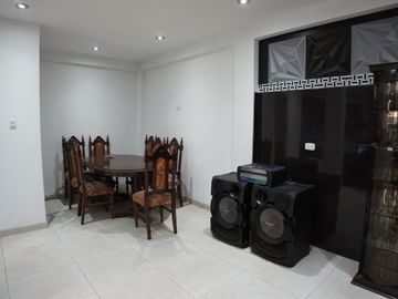 🏢 ¡ATENCIÓN INVERSIONISTAS!  VENTA DE MODERNO EDIFICIO DE 3 PISOS EN LOS OLIVOS 🏢