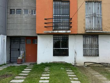 EXCELENTE PRECIO DE OPORTUNIDAD, CASA EN VENTA UBICADA EN LA ALBORADA, CUAUTITLAN. ENTREGA INMEDITA!!!