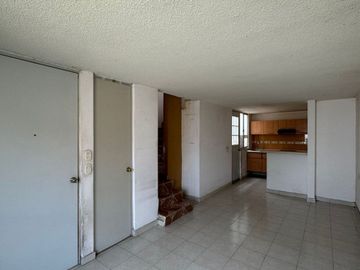 EXCELENTE PRECIO DE OPORTUNIDAD, CASA EN VENTA UBICADA EN LA ALBORADA, CUAUTITLAN. ENTREGA INMEDITA!!!
