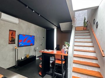 Rumah Dijual 2 Lantai Murah Dekat Stasiun LRT Cikunir Kota Bekasi