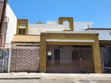 CASA en VENTA en LAS FUENTES