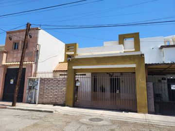 CASA en VENTA en LAS FUENTES