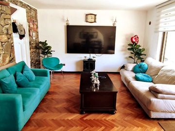 CASA 4 DORMITORIOS/2 BAÑOS, CALLE ARTURO PRAT, METRO AGRICOLA, MACUL