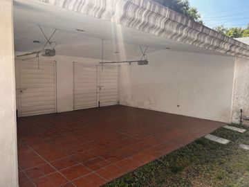 Venta de casa en Fuente de Trevi