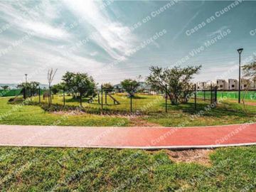 CASA NUEVA EN VENTA EN XOCHITEPEC GRAN PLUSVALIA Vigilancia y Amenidades