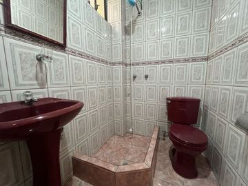 PROPIEDAD DE VENTA EN SUR DE QUITO SECTOR LA BILOXI