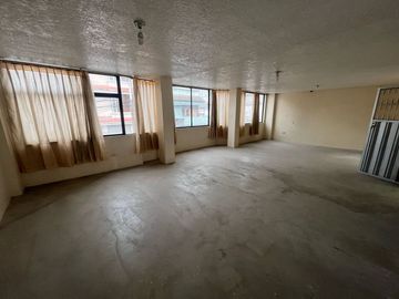 PROPIEDAD DE VENTA EN SUR DE QUITO SECTOR LA BILOXI