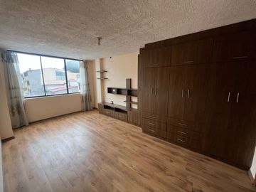 PROPIEDAD DE VENTA EN SUR DE QUITO SECTOR LA BILOXI