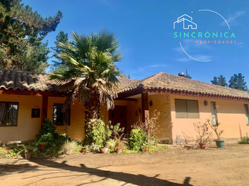 VIVE EN LA TRANQUILIDAD DEL CAMPO Y LA ENERGÍA DE LA PLAYA EN ALGARROBO!