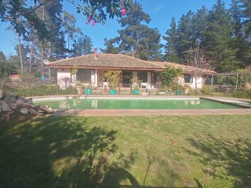 VIVE EN LA TRANQUILIDAD DEL CAMPO Y LA ENERGÍA DE LA PLAYA EN ALGARROBO!