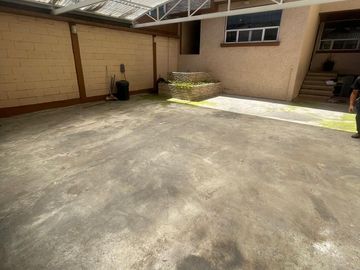 SE VENDE BONITA CASA GRANDE EN PRADO VALLEJO