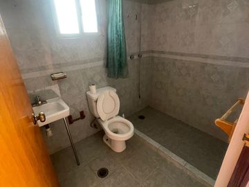 SE VENDE BONITA CASA GRANDE EN PRADO VALLEJO