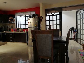 CASA EN VENTA EN MORELIA MICHOACÀN MÉXICO, COL. LA SOLEDAD