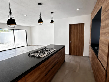 CASA EN VENTA EN BIO GRAND, JURIQUILLA