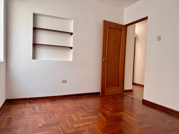 SE ALQUILA DEPARTAMENTO EN SAN ISIDRO