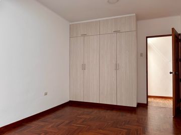 SE ALQUILA DEPARTAMENTO EN SAN ISIDRO