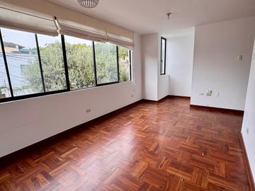 SE ALQUILA DEPARTAMENTO EN SAN ISIDRO