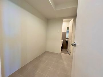 Rent to Own 2 Bedroom with Parking in Katipunan by Rockwell