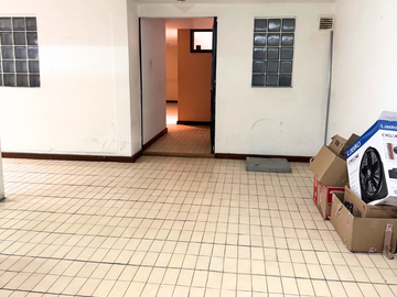SE VENDE CASA DE 3 PISOS A PIE DE CALLE PRADOS AGUA AZUL, PUEBLA