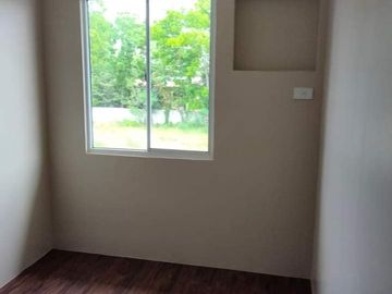 Townhouse For Sale In Hamilton Executive Residences in Imus Cavite Near River Park General Trias.
