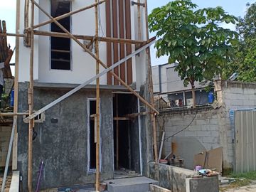 RUMAH MINIMALIS 400 JUTA-AN SHM, PINGGIR JALAN RAYA MABES TNI CILANGKAP