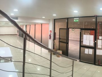 Venta de galpones/ bodegas en Mapasingue: 3 Galpones Adosados con oficinas y Equipamiento Integrado