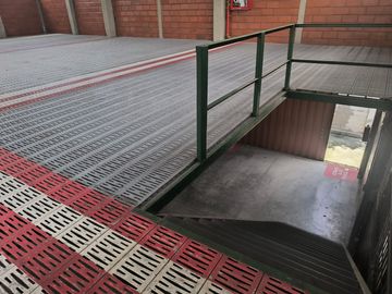 Venta de galpones/ bodegas en Mapasingue: 3 Galpones Adosados con oficinas y Equipamiento Integrado